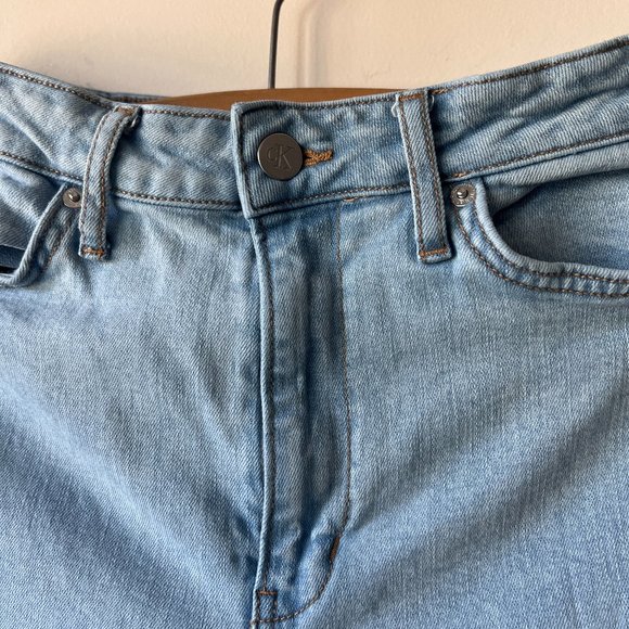 Gently Worn but Lovingly Cared For Calvin Klein Jeans High Waist Legging - Picture 2 of 11